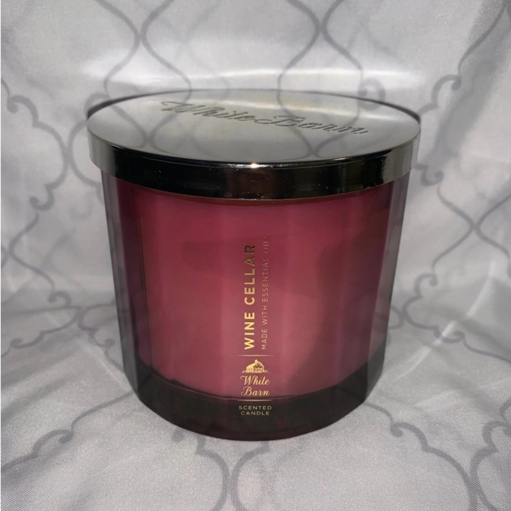 Bath & Body Works Wine Cellar 3-Wick Candle